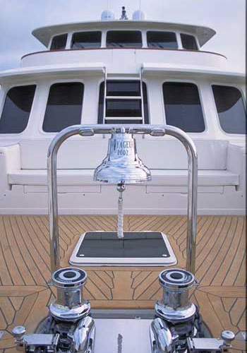 Voyager-frontdeck-bell